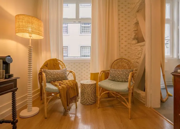 Sapateiros 44 * Lisboa