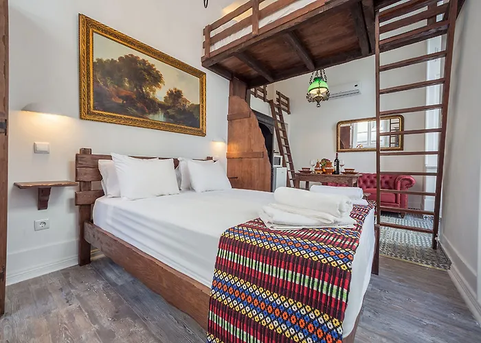 Daire Sapateiros 44 *