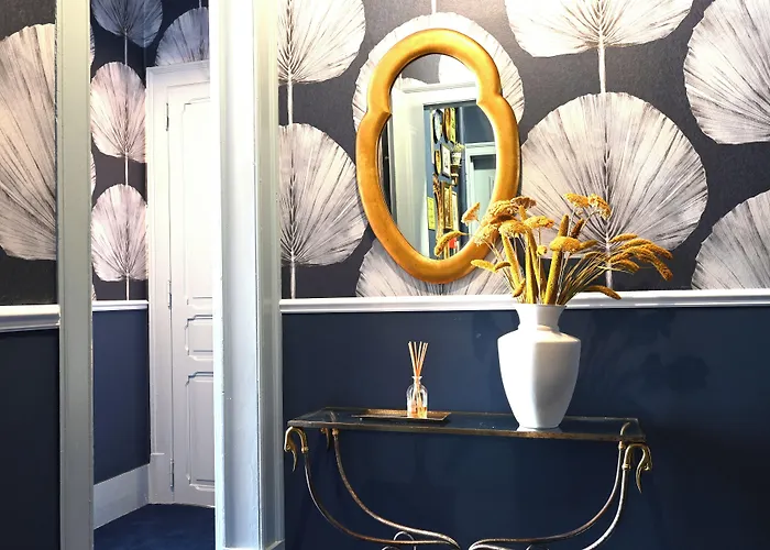 Daire Sapateiros 44 *